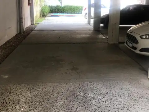 Don Bosco 100, Piso 1