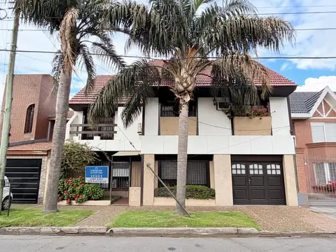VENTA CASA 4 AMBIENTES RAMOS MEJIA - ZONA DON BOSCO