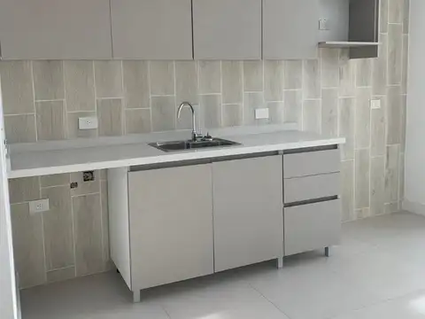 saravi 2000