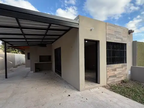 CASA EN ALQUILER EN LA CALERA!