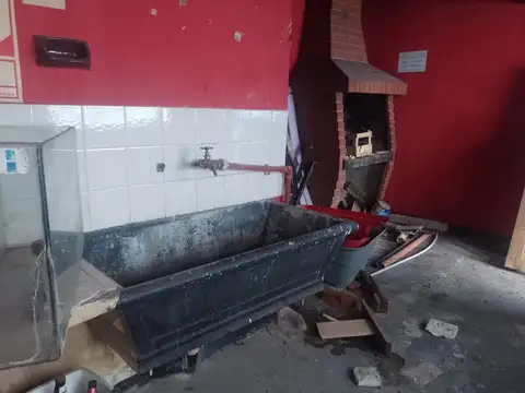 Local en Alquiler en Quilmes Oeste, $ 1.300.000