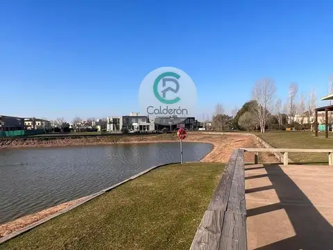 Terreno en Venta de 1204,0 m2