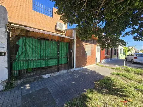 PH 4 AMBIENTES EN VENTA EN AVELLANEDA TERRAZA