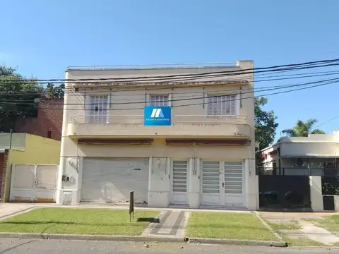 Venta casa en Barrio Ingles, Hurlingham
