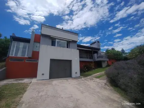 Casa en Venta en Villa Ciudad de America, USD 210.000