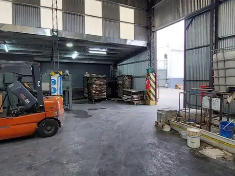 Galpon en Alquiler en Valentin Alsina, USD 18.558