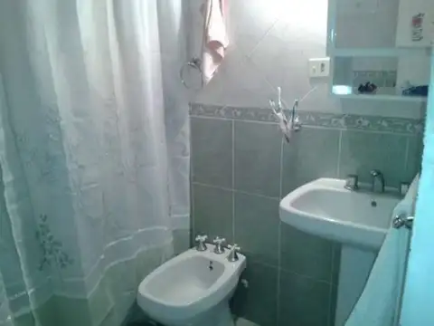 Departamento 4 ambientes con 1 baño