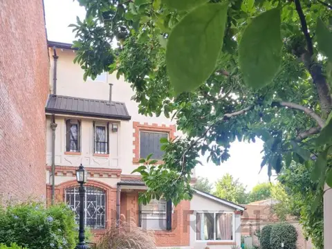 Casa en Venta de 5 dormitorios
