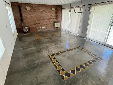 Casa en Alquiler de 3 dormitorios