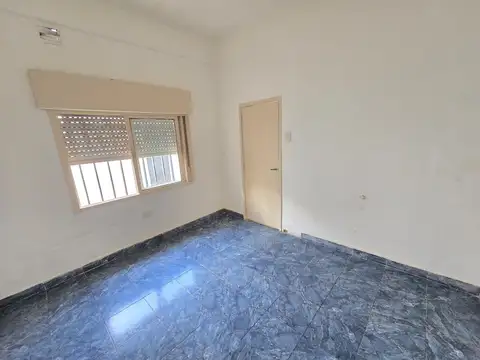 Depto Tipo Casa en Alquiler 55 años