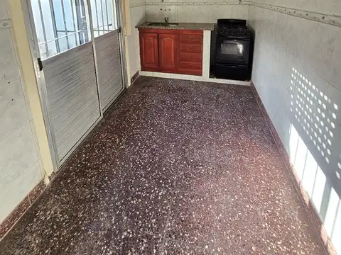 Departamento PH  en Alquiler en Morón, G.B.A. Zona Oeste, Argentina