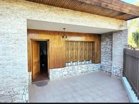 Casa en Venta en Ramos Mejia, USD 155.000