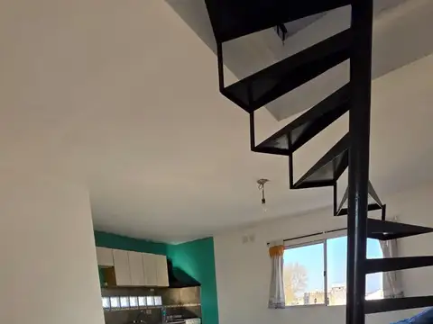 Depto Tipo Casa en Alquiler de 1 dormitorio