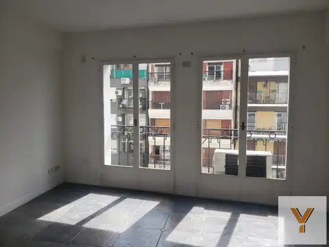 Departamento en Alquiler en Recoleta, $ 850.000
