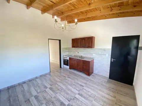 Depto Tipo Casa en Alquiler de 1 dormitorio