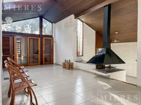 Casa en Venta en Santa Rita, USD 420.000
