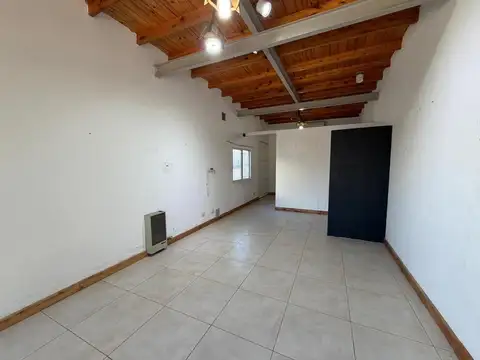 LOCAL EN ALQUILER - BARLARO 17