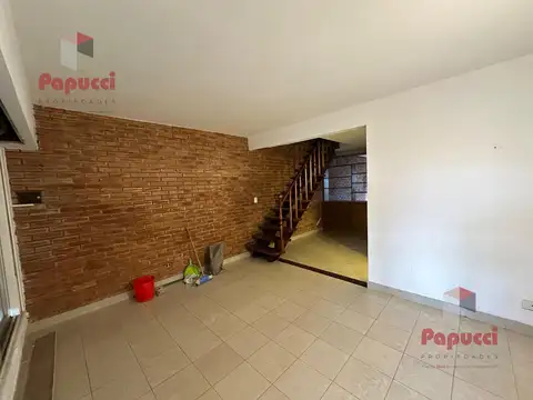 Casa en Alquiler en Victoria, USD 1.200