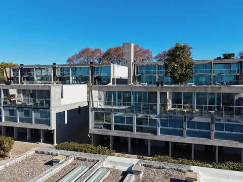 Alvarez Thomas 2750 - Duplex 2 Dormitorios 2 Cocheras En Alquiler - Barrancas De Alberdi, Rosario