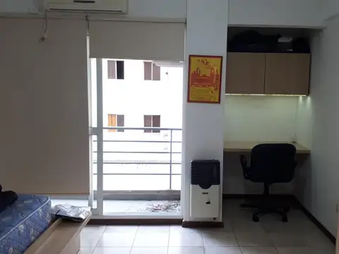 Departamento en Alquiler en Martín, $ 400.000