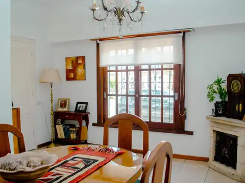 Depto Tipo Casa en Venta de 4 ambientes