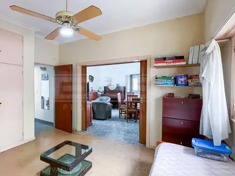 Depto Tipo Casa en Venta con 1 cocheras