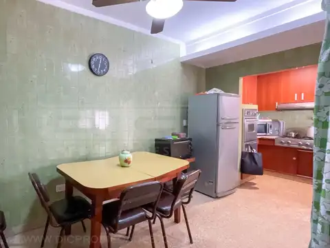 Depto Tipo Casa en Venta 70 años
