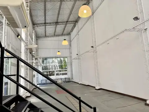 Local en Alquiler en Las Cañitas, USD 5.000