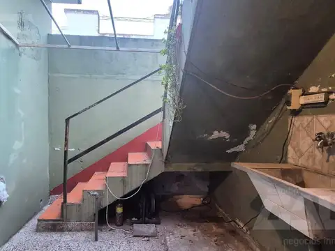 Depto Tipo Casa en Alquiler 50 años