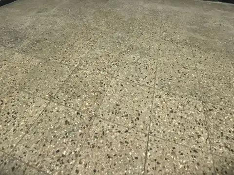 Local en Alquiler 50 años