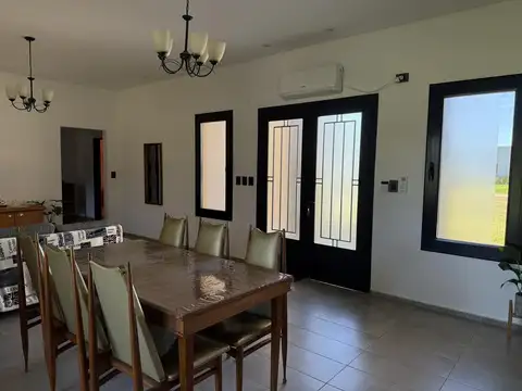 Casa en Alquiler en Pueblo General Belgrano, $ 1.400.000