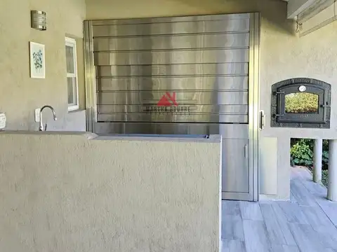 Casa en Venta en Larena Country Club, USD 148.000