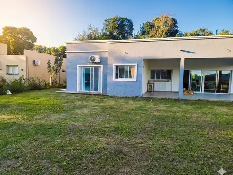 Casa en Venta en Los Olmos, USD 155.000