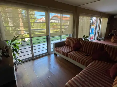 Casa en Venta al Este