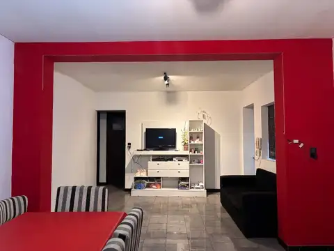 Pasaje Vicente de Simone 5400