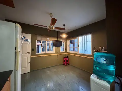 Casa 4 ambientes en venta en Villa Lugano