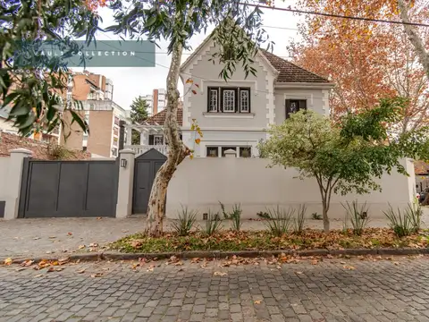 Divina casa en venta estilo inglés del año 1902 en Martínez.