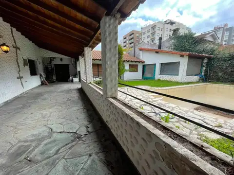 Casa en Alquiler de 4 dormitorios