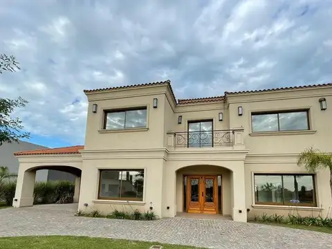 CASA EN VENTA TERRAVISTA