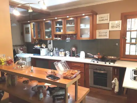 Casa 5 ambientes con 1 baño