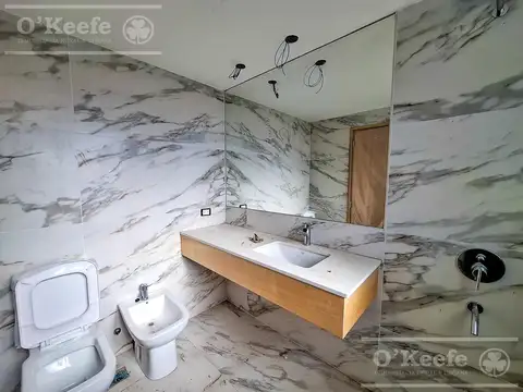 Departamento en Alquiler con 1 cocheras