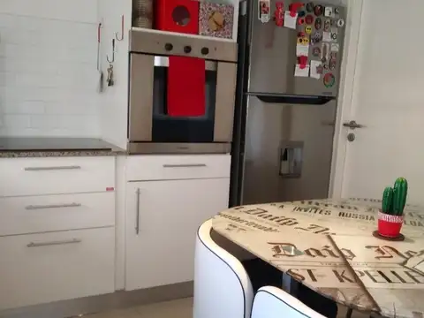 Departamento en Venta en Plaza Mitre, USD 339.000