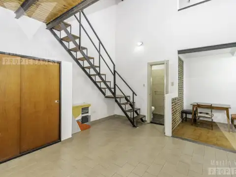 Depto Tipo Casa en Venta 60 años