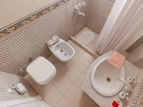 Casa en Venta de 5 dormitorios