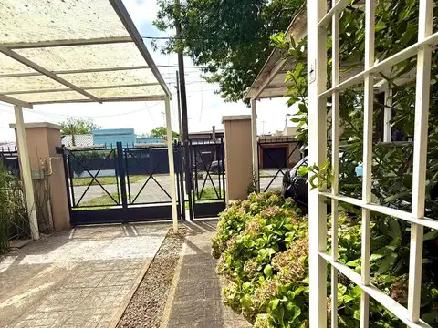 Casa en Venta en José Mármol, USD 127.900