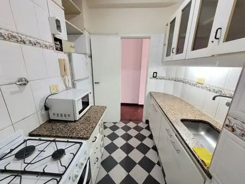 Departamento 4 ambientes con 2 baños
