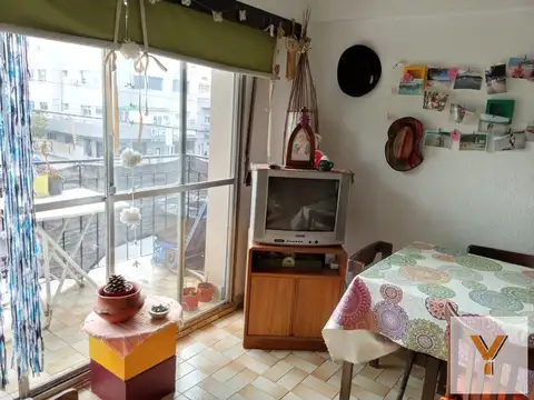 Departamento 2 ambientes con 1 baño
