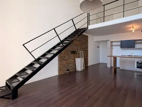 Departamento en Alquiler con 1 cocheras