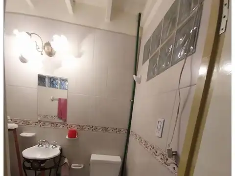 Depto Tipo Casa en Venta 50 años