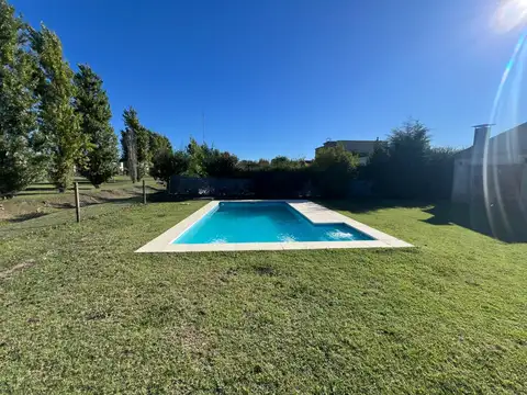 Casa en Venta en Pilar del Este - Santa Guadalupe, USD 219.000